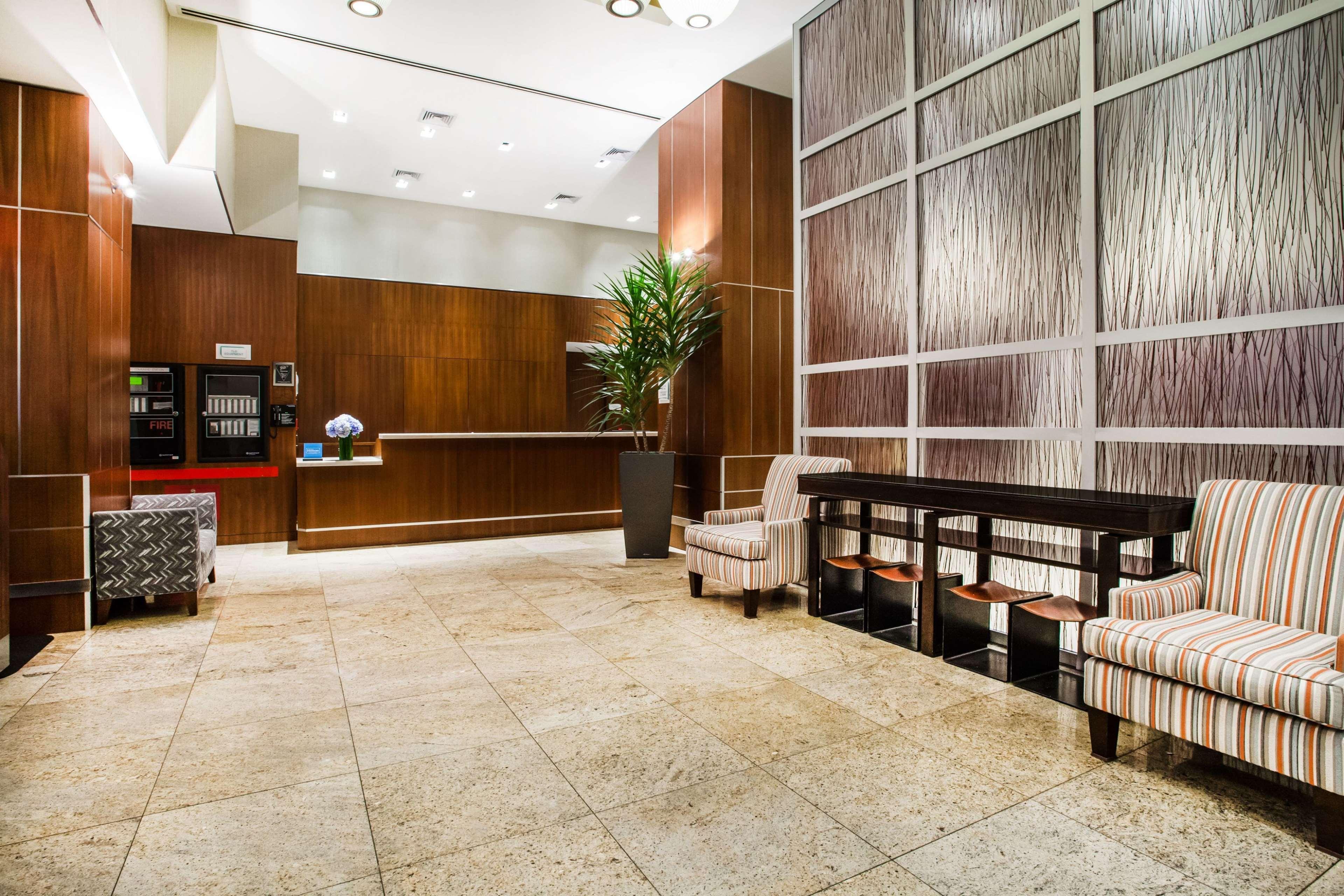 Hilton Garden Inn West 35Th Street New York City Exterior photo