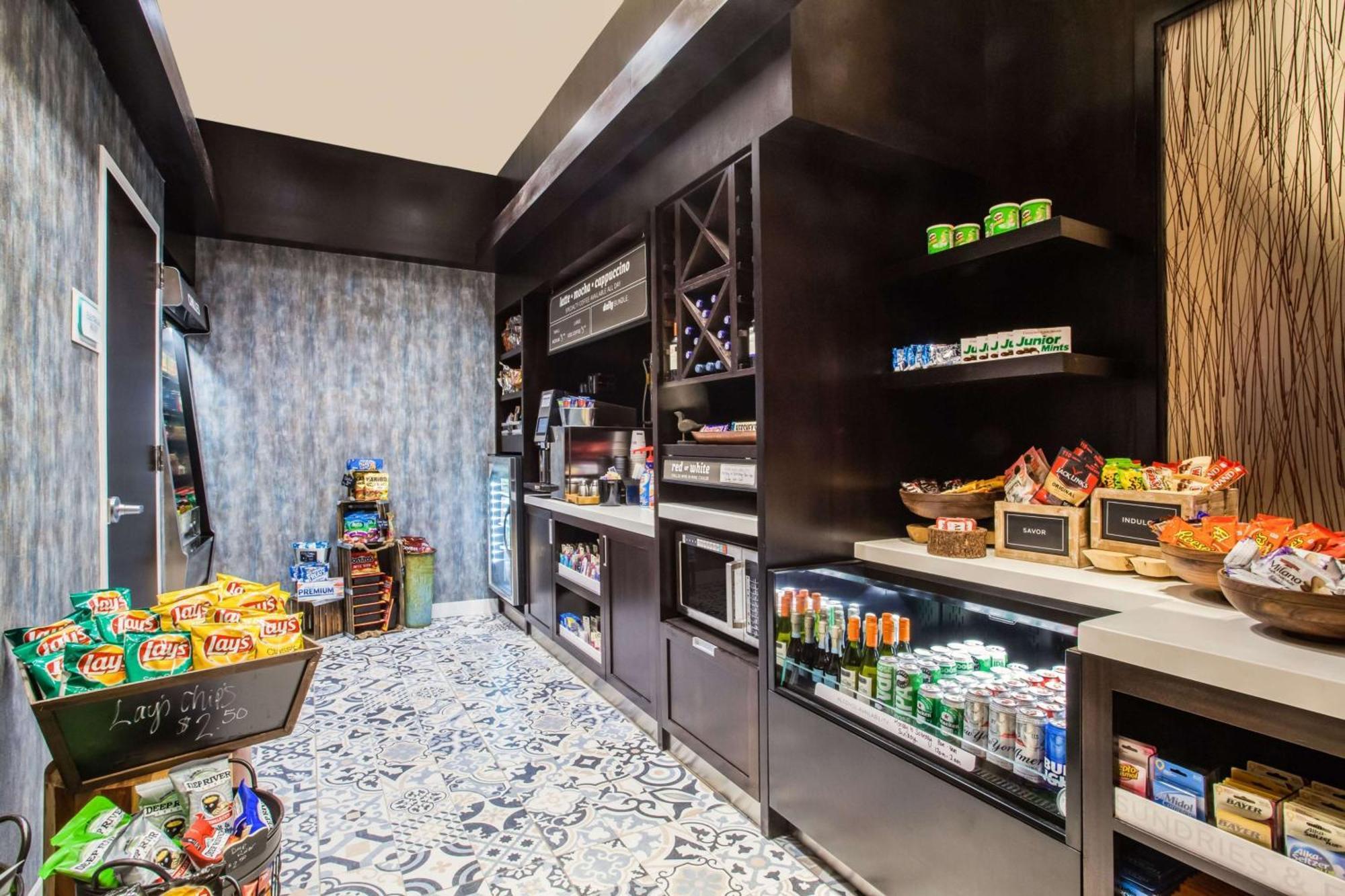 Hilton Garden Inn West 35Th Street New York City Exterior photo