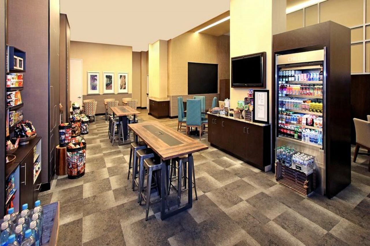 Hilton Garden Inn West 35Th Street New York City Exterior photo